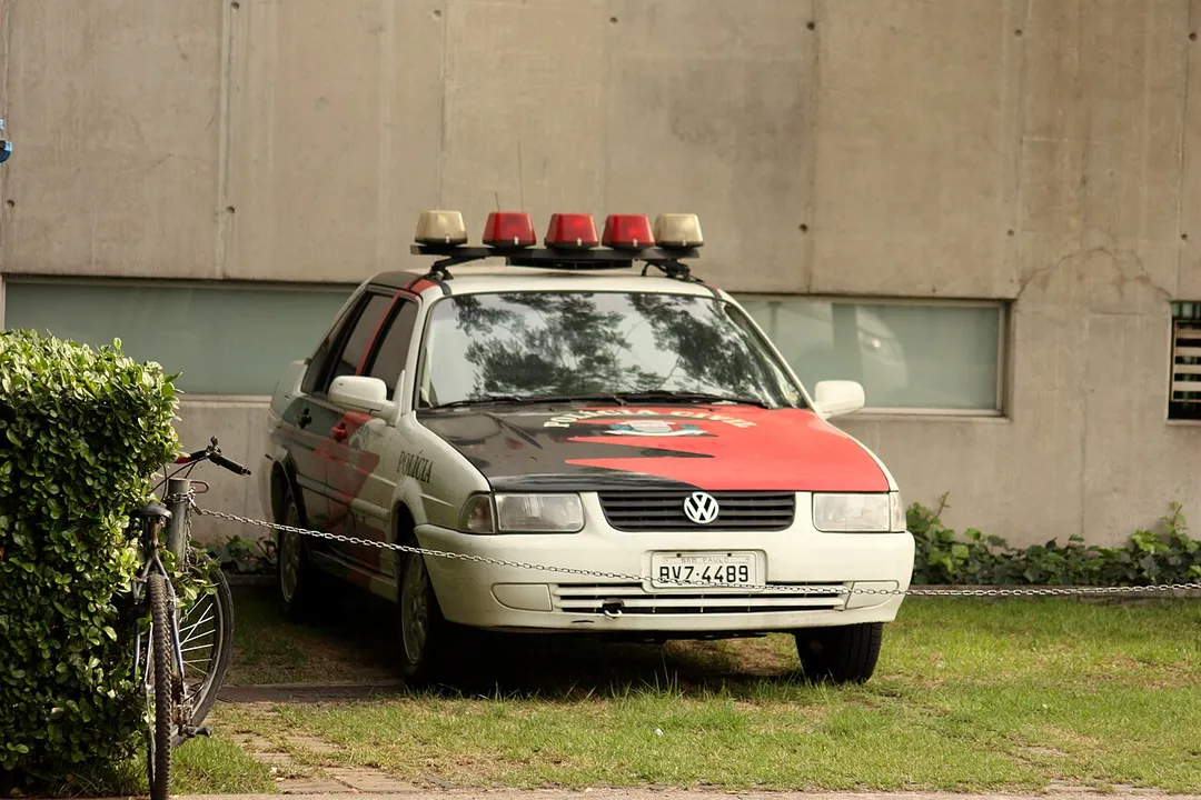 Departamento de Identificação e Registros Diversos
Polícia Civil do Estado de São Paulo
 

Contato: degu.sasf@gmail.com