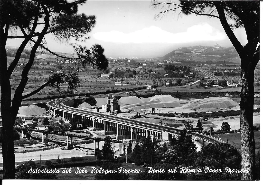 Autostrada del Sole Bologna-Firenze ponte sul Reno a Sasso Marconi