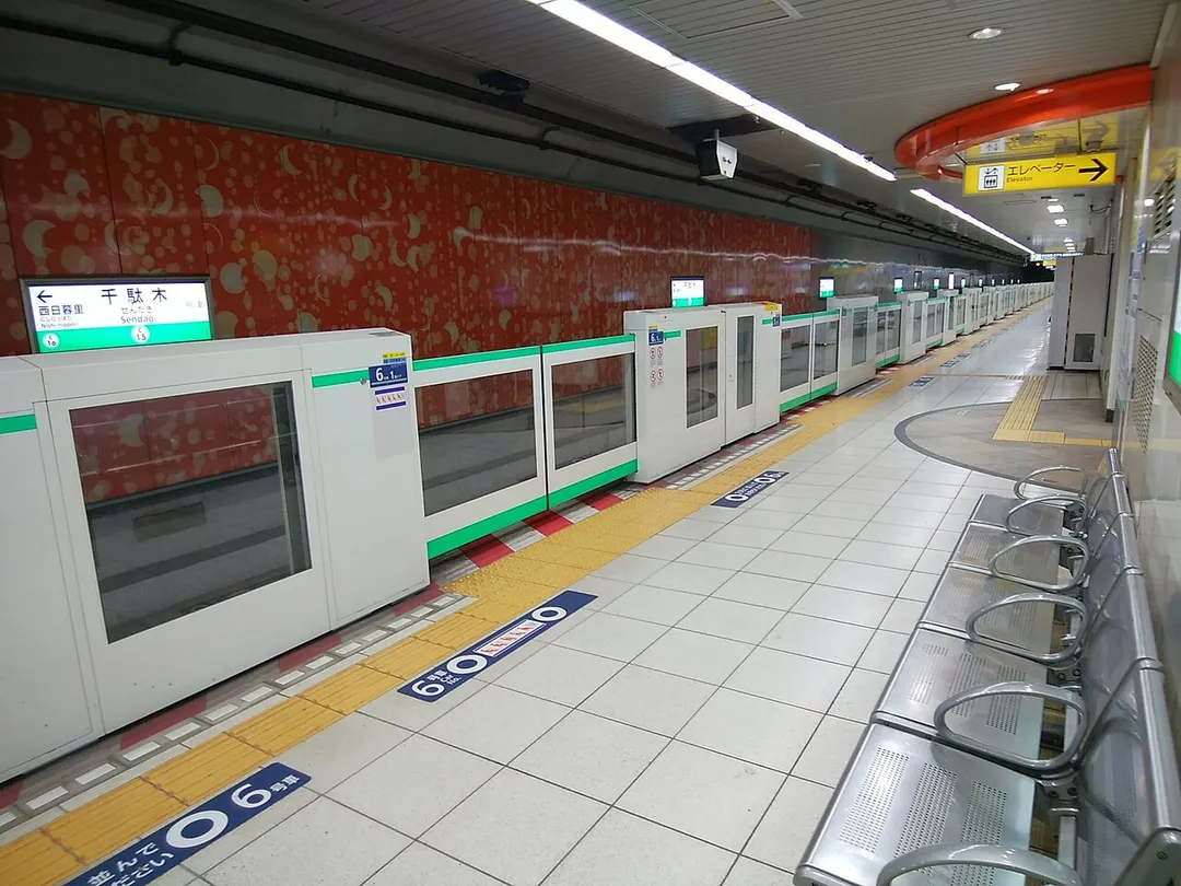 Automatic Platform Gate, Sendagi Station, Tokyo Metro