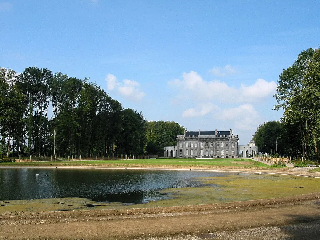Seneffe  (Belgium), the back side of the castle and the park (1763/1768 - Architect: Laurent-Benoit Dewez).