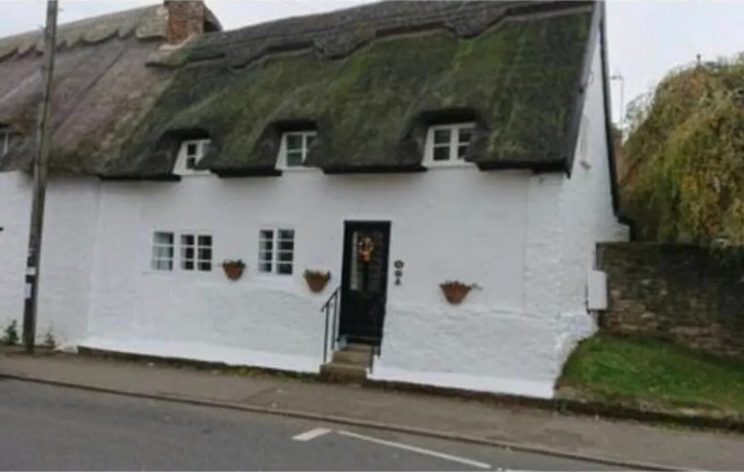 Grade II listed building in Sharnbrook High Street