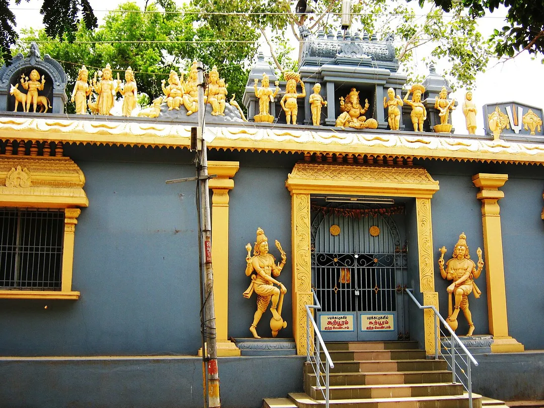 SRI ARASAMARATHADI SIDHI VINAYAGAR ASHRAMAM TEMPLE, Town Rly, Stn. Road, SALEM