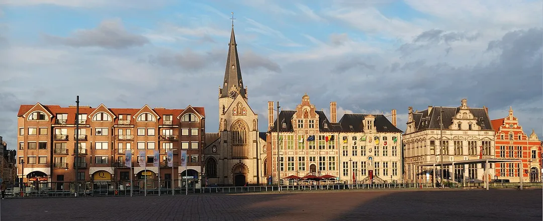 View of the Great Market (Grote Markt), Sint-Niklaas, Belgium
