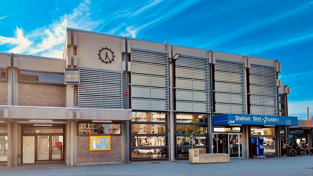 Station Sint-Truiden Gebouw