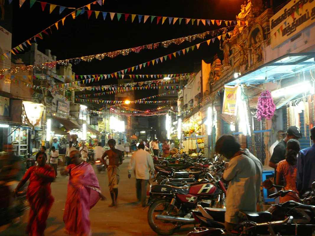 The busy streets in sivakasi on a normal day.