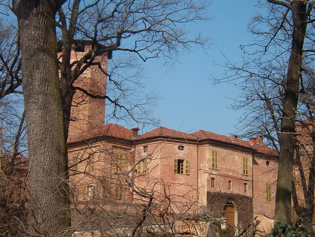 Castello Sommariva del Bosco - Provincia di Cuneo - Piemonte - Italia
