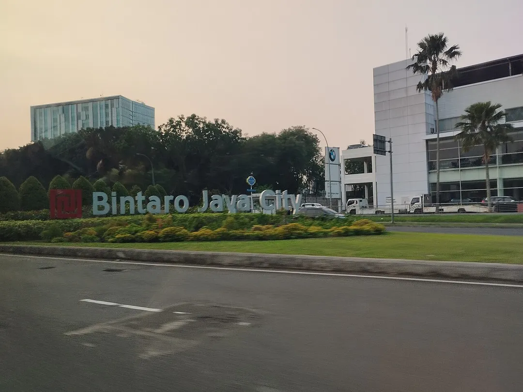 Facade of Bintaro Jaya Real Estate