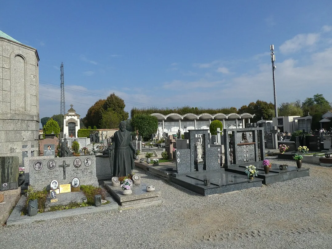 Cimitero di Sovico (Lombardy, Italy)