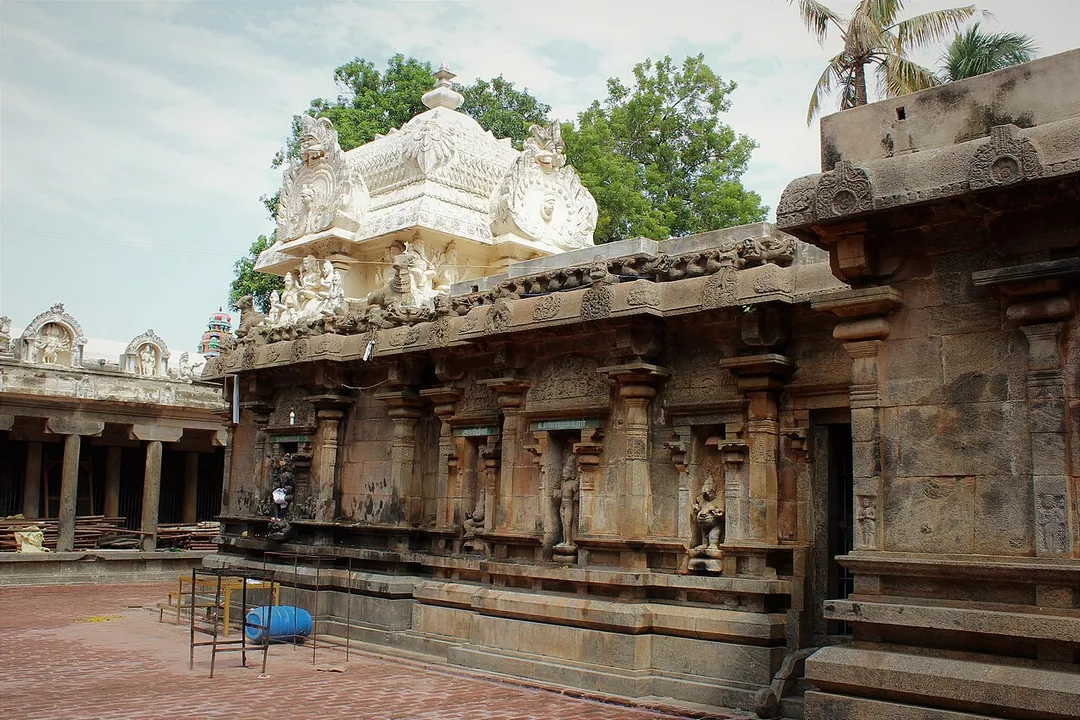 Nithileswarar temple, Srimushnam