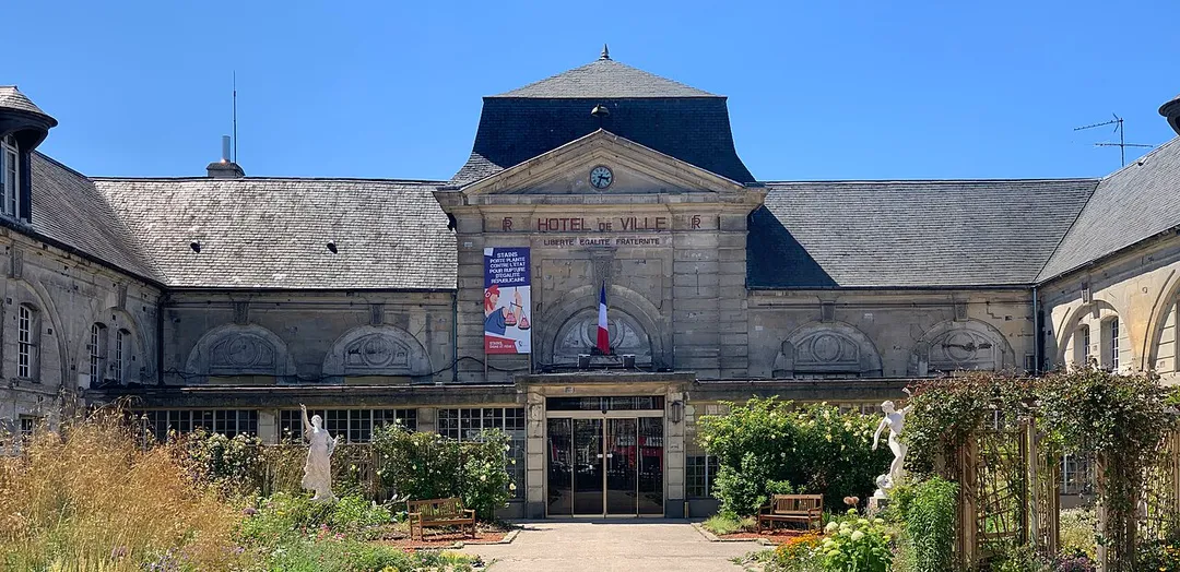 Hôtel de ville de Stains.