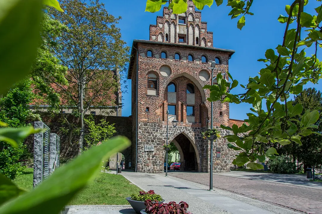 Stargard - Brama Pyrzycka, uznana za Pomnik Historii rozporządzeniem Prezydenta RP z dnia 17 września 2010 r.