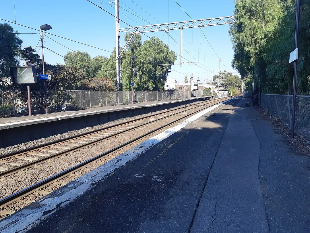 Stasiun kereta api Strathmore di Melbourne