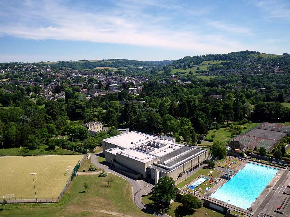 Kite aerial photo of Stroud Leisure Centre.