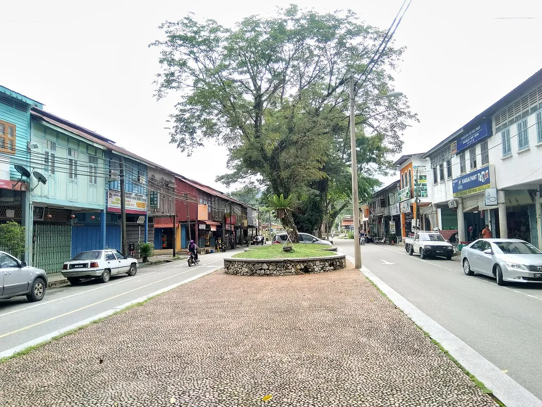 The street view of the town of Sungai Lembing.