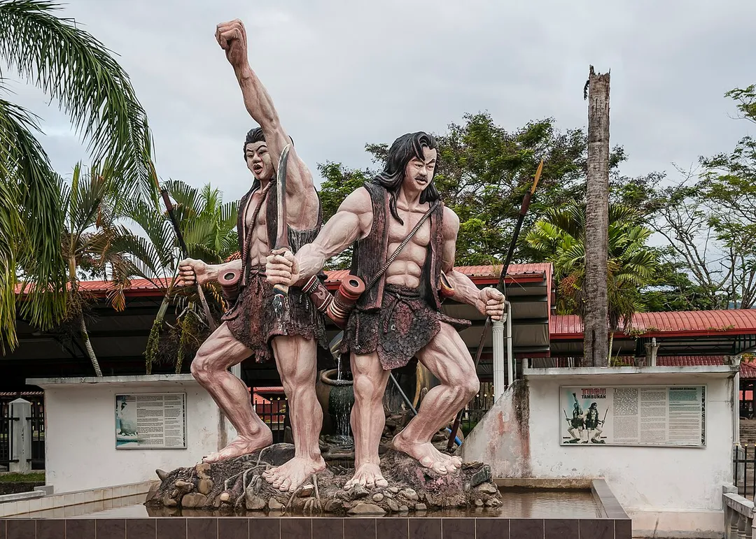 Tambunan, Sabah, Malaysia: "Tugu Tambunan" (Tambunan Memorial). The memorial depicts the victory of Gomburan and Tamadon people over the attacking tribe of Tonsudung. In the foreground the Unity Stone