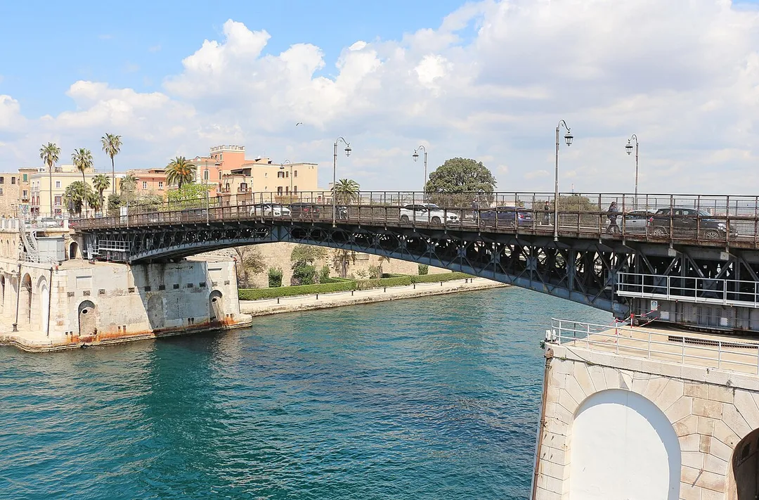 Ponte Girevole, Tarento, Italy