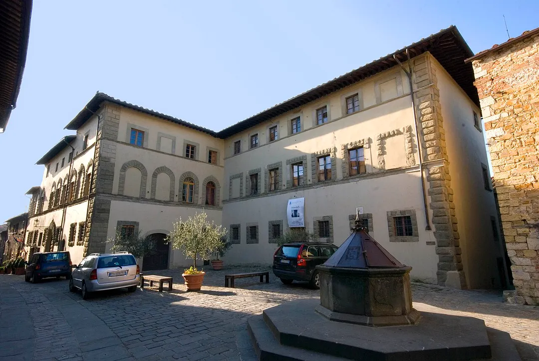 palazzo Malaspina a san donato in poggio