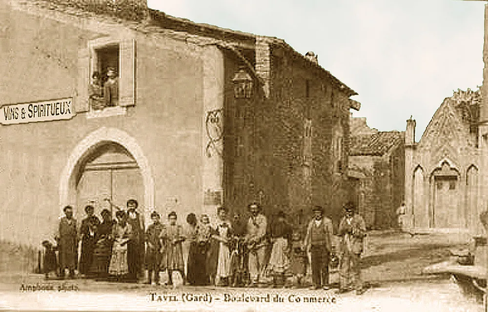 Photo of Tavel