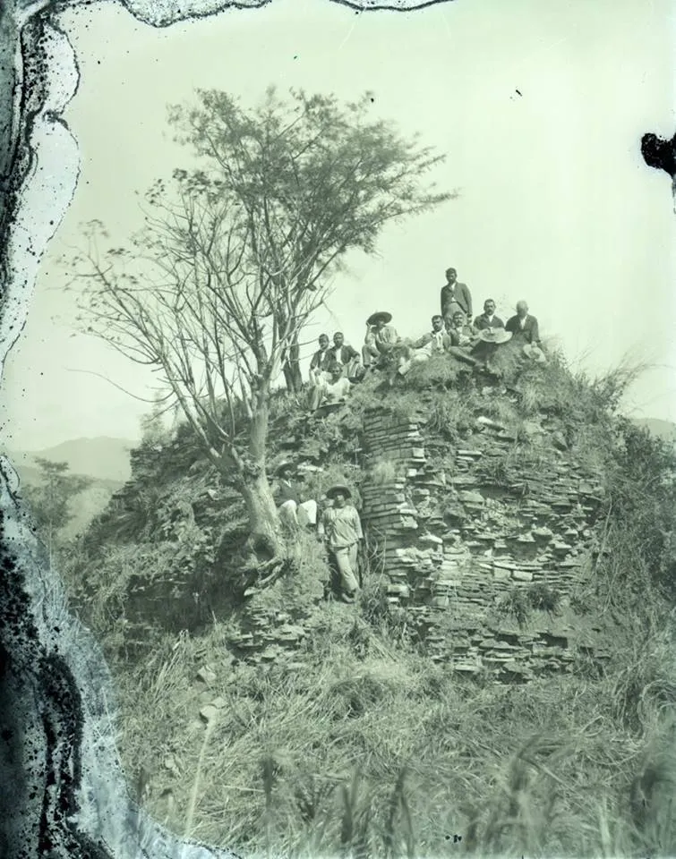 Sitio arqueológico de Iximché en la década de 1920.