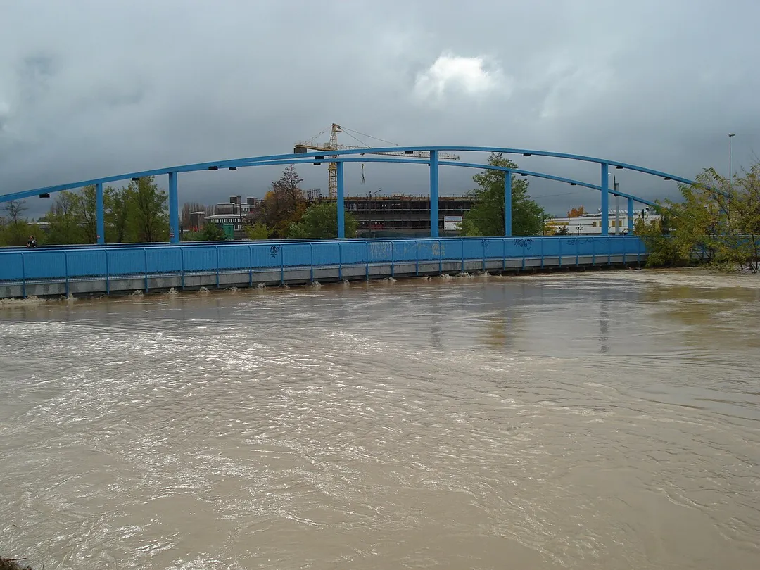 Bacchiglione river flood at Tencarola (Padova), November 2010
