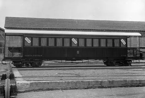 Coche unificado de 3º Clase del Ferrocarril Ceuta-Tetuán, hacia 1930