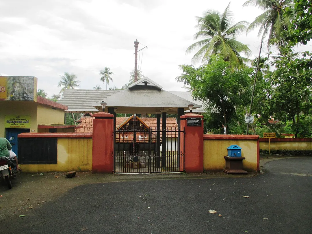 Thiruvankulam Shiva temple
