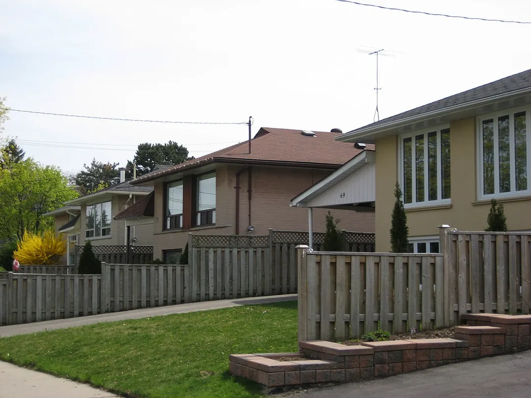 Thistletown houses