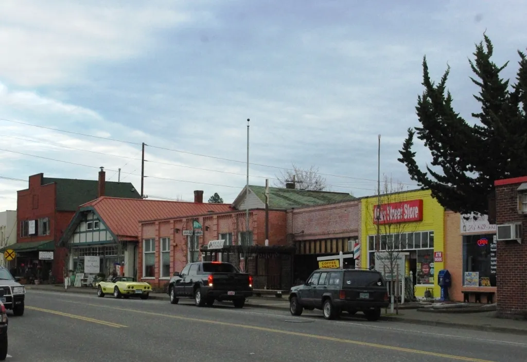 Downtown w:Tigard, Oregon, Main Street