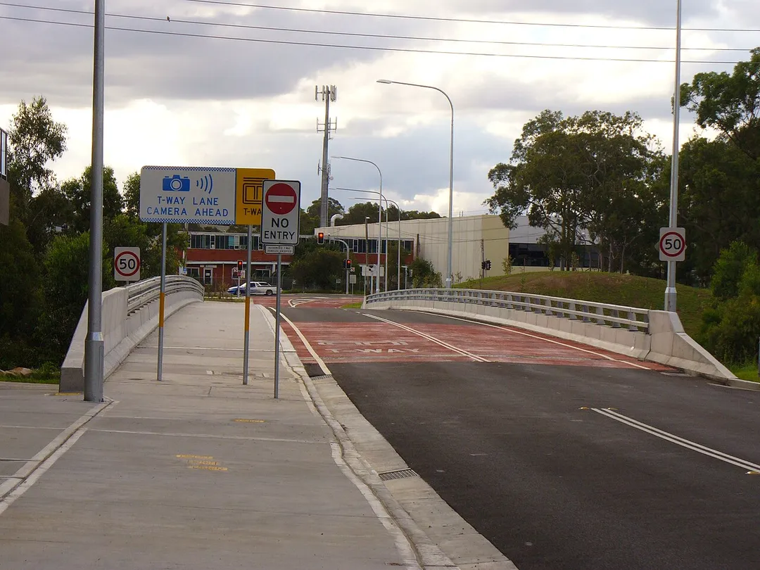 North-West T-Way, Mons Road bridge over Toongabbie Creek, Westmead, Australia