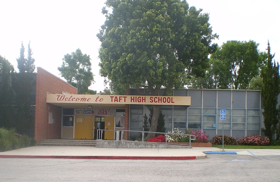 Taft High School — Woodland Hills, San Fernando Valley—Los Angeles.
On Ventura Boulevard.