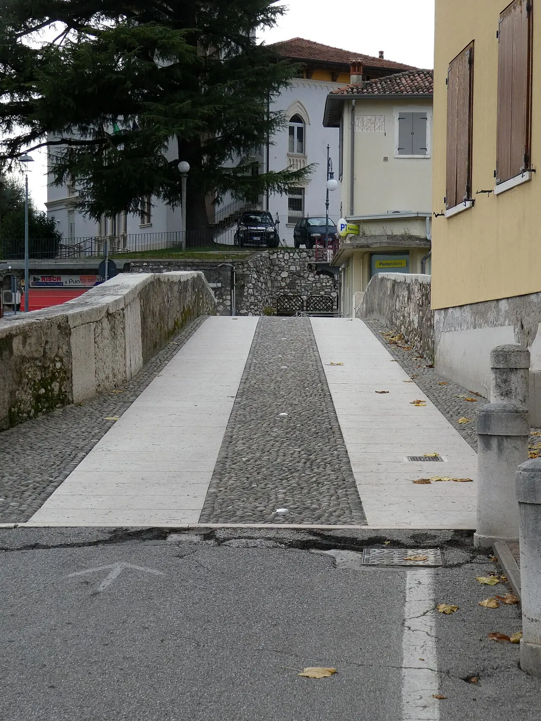 Toscolano Maderno (Lombardy, Italy) - Old bridge