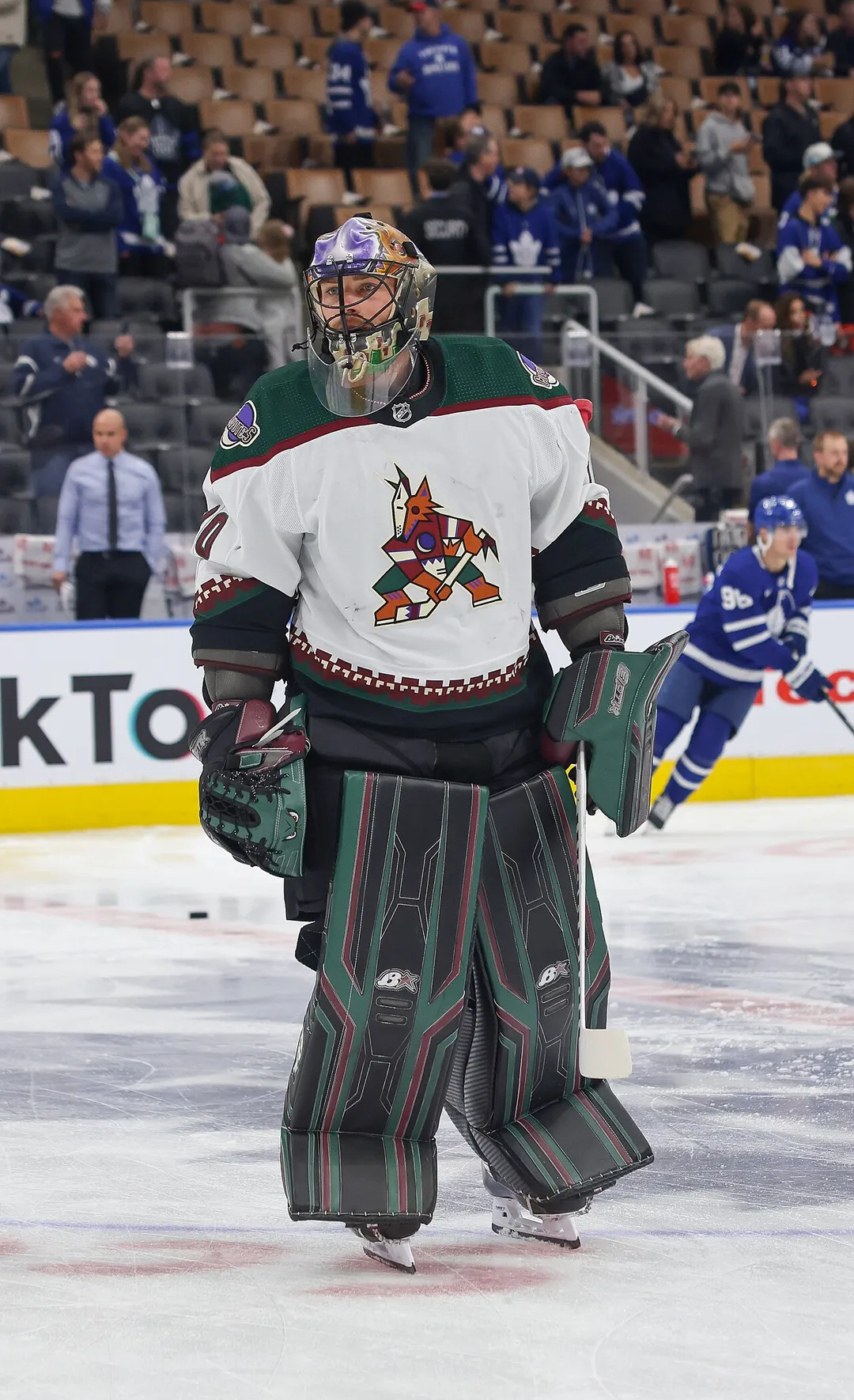 Karel Vejmelka playing with the Coyotes vs Maple Leafs on October 17, 2022