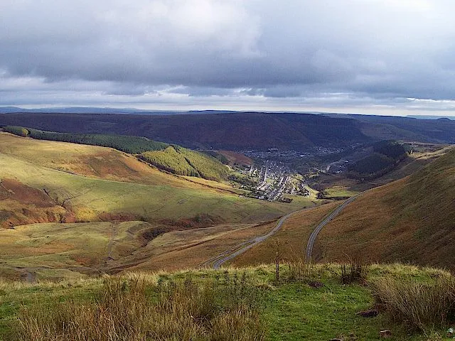 Bwlch-y-Clawdd Road and Treorchy A panoramic view of the valley down into Treorchy from Craig Ogwr.