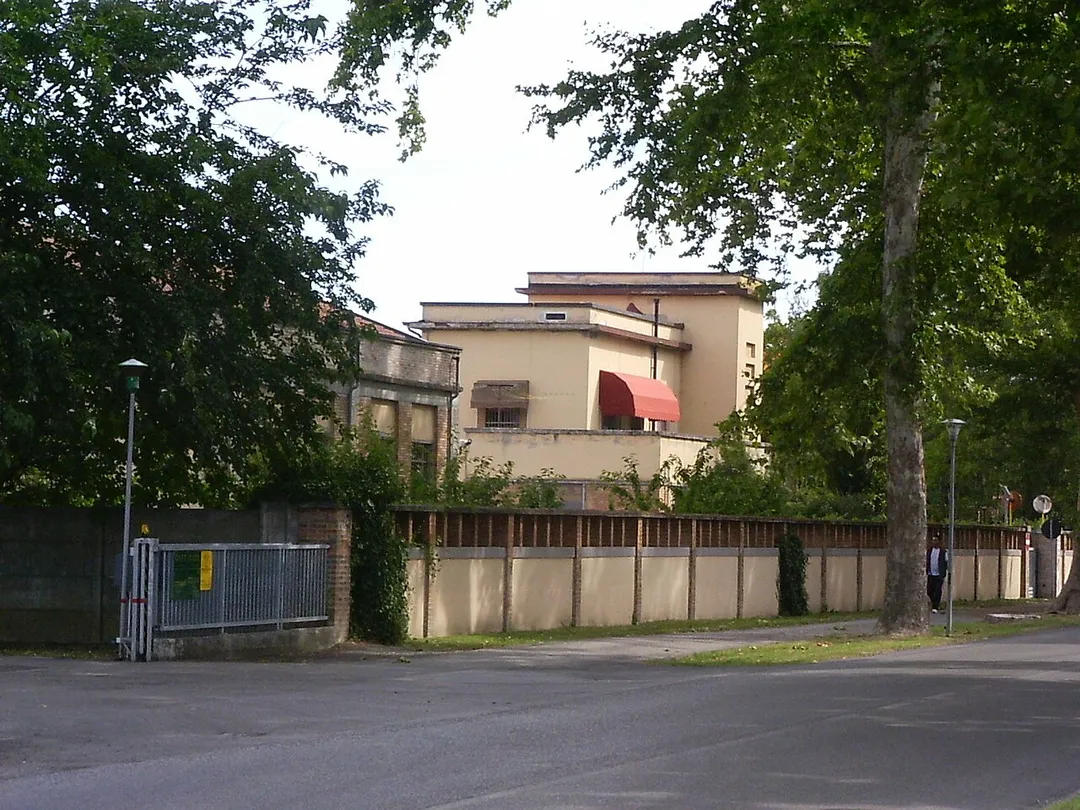 Final di Rero, small factory