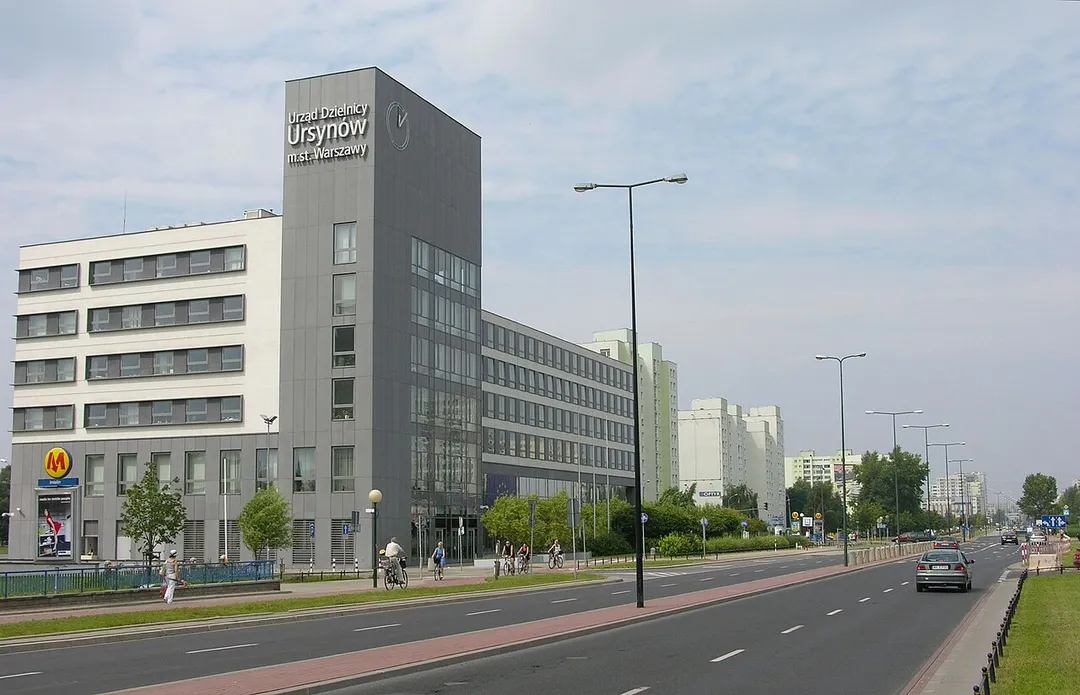 Aleja Komisji Edukacji Narodowej in Warsaw
