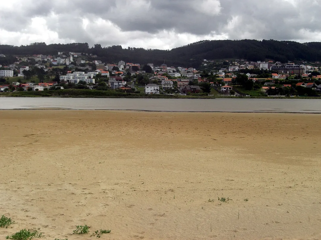 Valdoviño y Laguna de A Frouxeira.