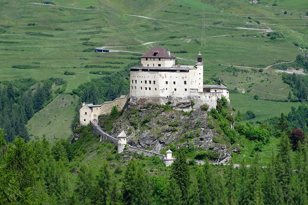 Tarasp Castle, Grisons