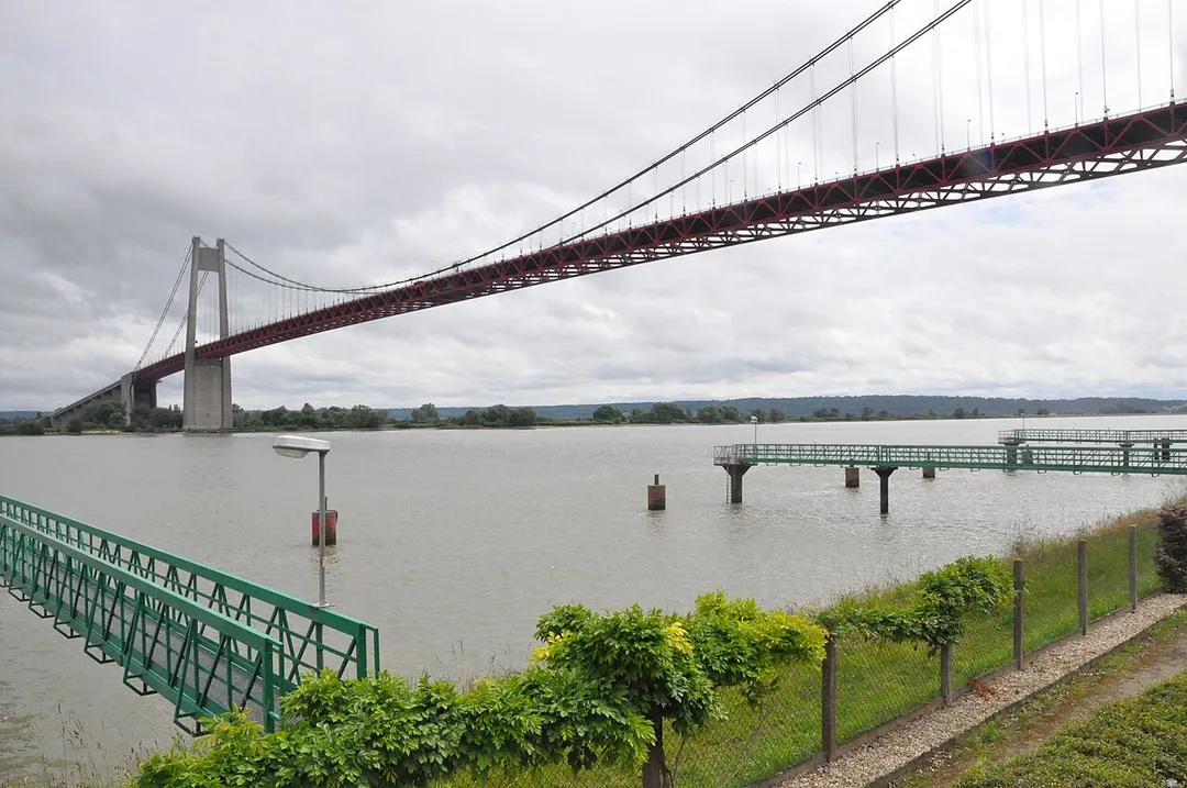 Tancarville, near Le Havre (France, Normandy) : bridge over Seine River.