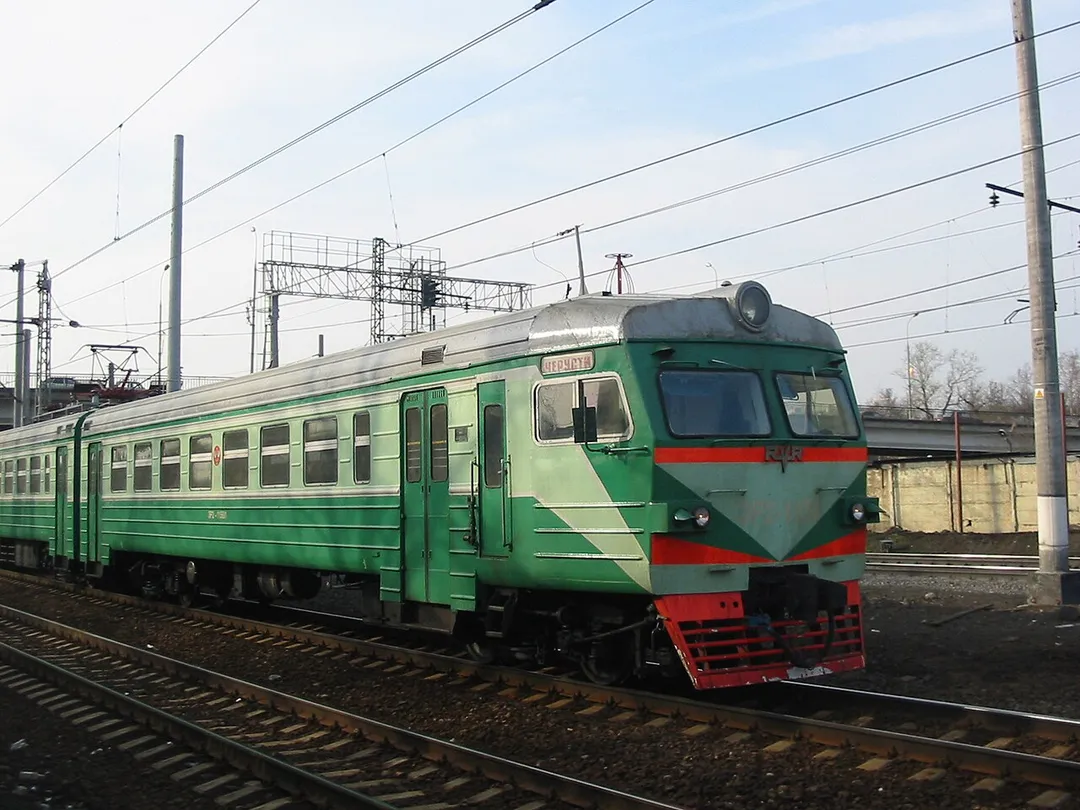RZD ER2-1156 at Veshnyaki