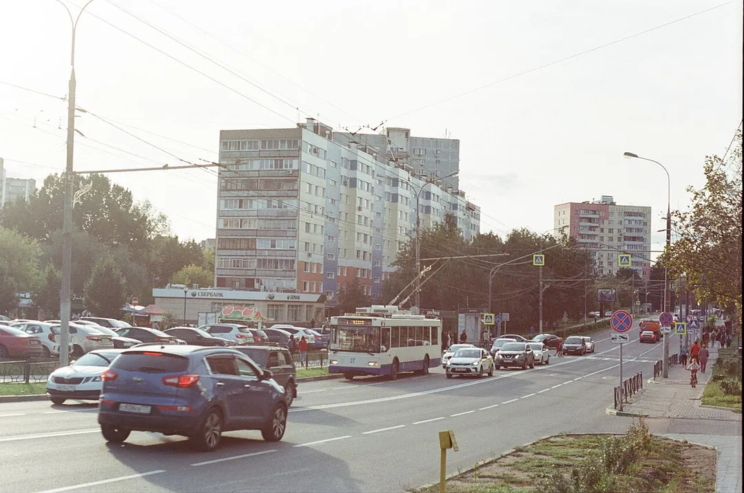 Видное. Троллейбус 26. Расторгуево
Kodak Vision3