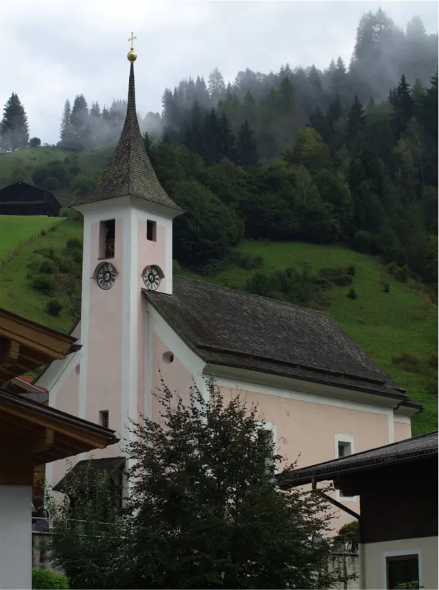 Kath. Pfarrkirche hl. Josef und Friedhof