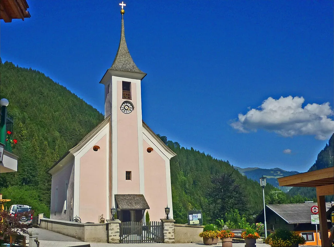 Pfarrkirche hl. Josef in Viehhofen



 

This media shows the protected monument with ObjektID 61152 in Austria. (Commons, de, Wikidata)