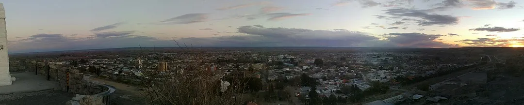 Foto panorámica de Villa Regina, Río Negro.