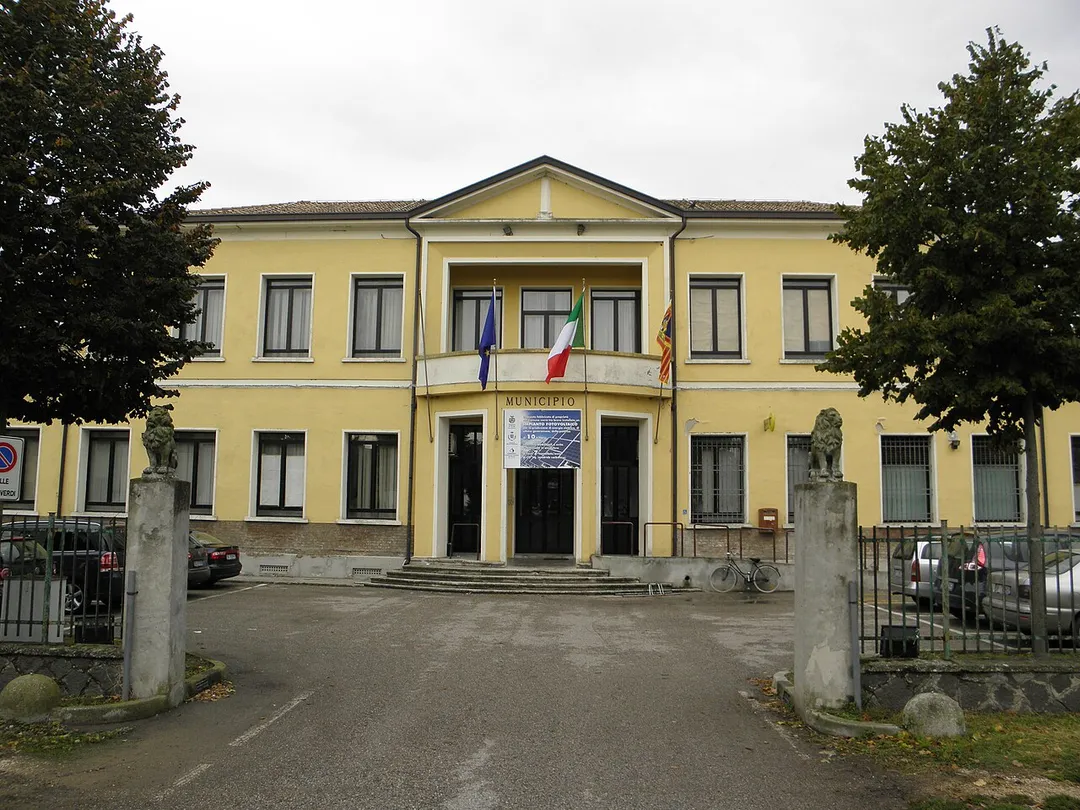Villanova Marchesana Town Hall.