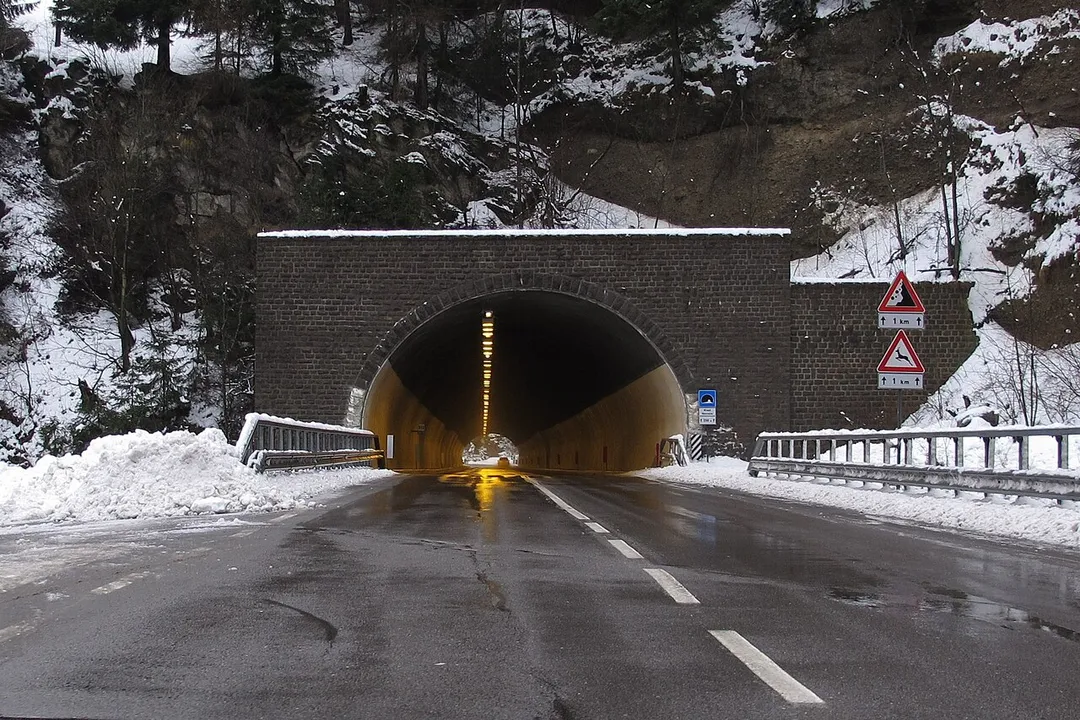Tunnel bei Gossensaß