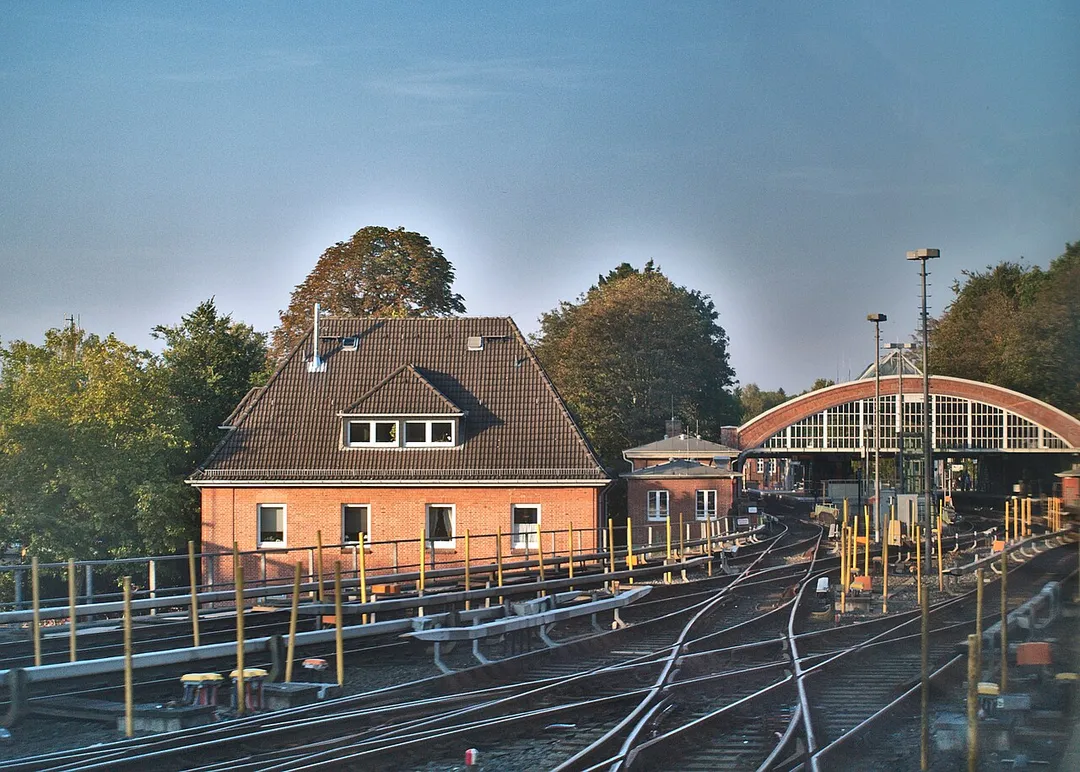 Volksdorf station of the Hamburg subway as seen from a train on route U1 approaching it coming from the city center.