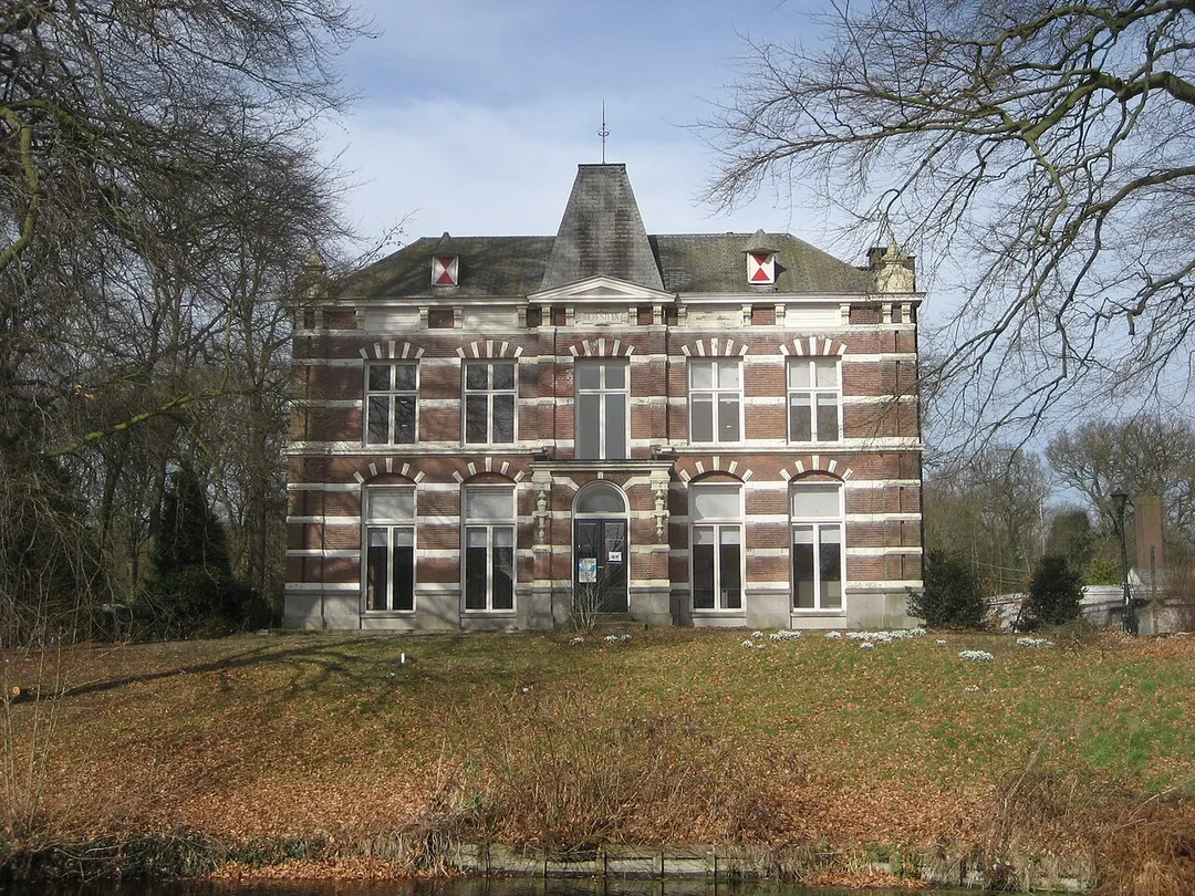 Buitenplaats Beresteijn (ook wel Beresteyn), Leidseweg 191, Voorschoten (the Netherlands). Vooraanzicht
