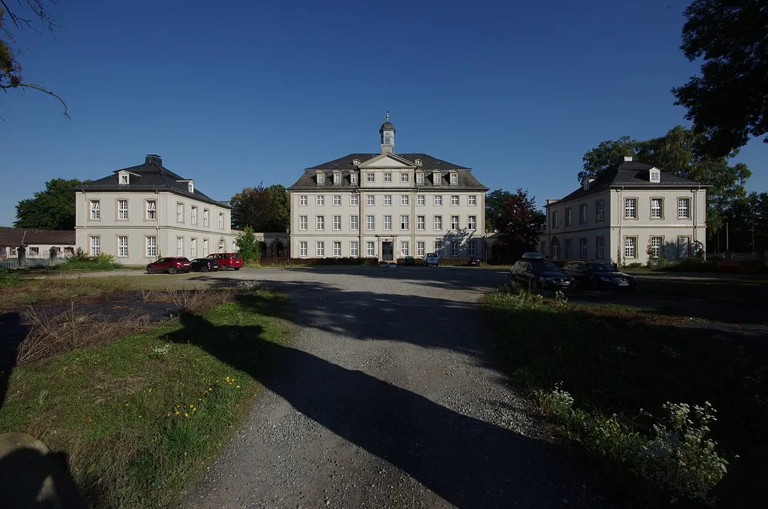 Wabern in Hessen. Das ehemaige Jagd- und Lustschloss Karlshof war ab 1886 eine Erziehungsanstalt.