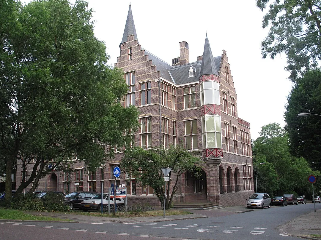 Rijksmonument in Wageningen

't Venster, voormalige school, Wilhelminaweg 1