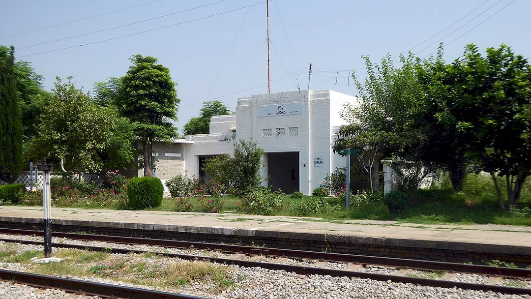 Budho railway station
